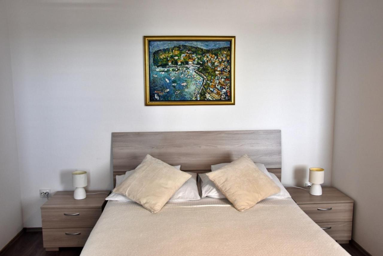 Apartments Aurelia ดูบรอฟนิก ภายนอก รูปภาพ